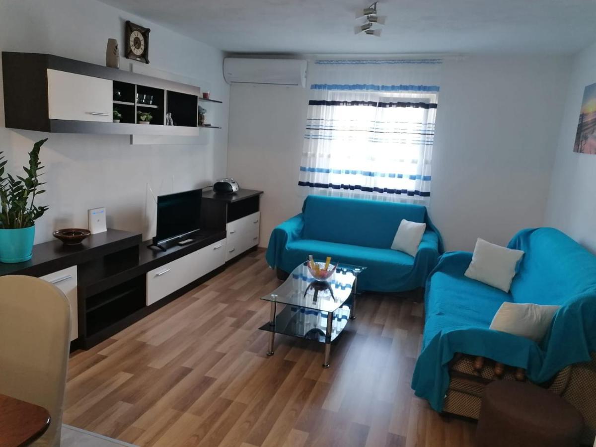 Apartment Slavica Trogir Exterior foto