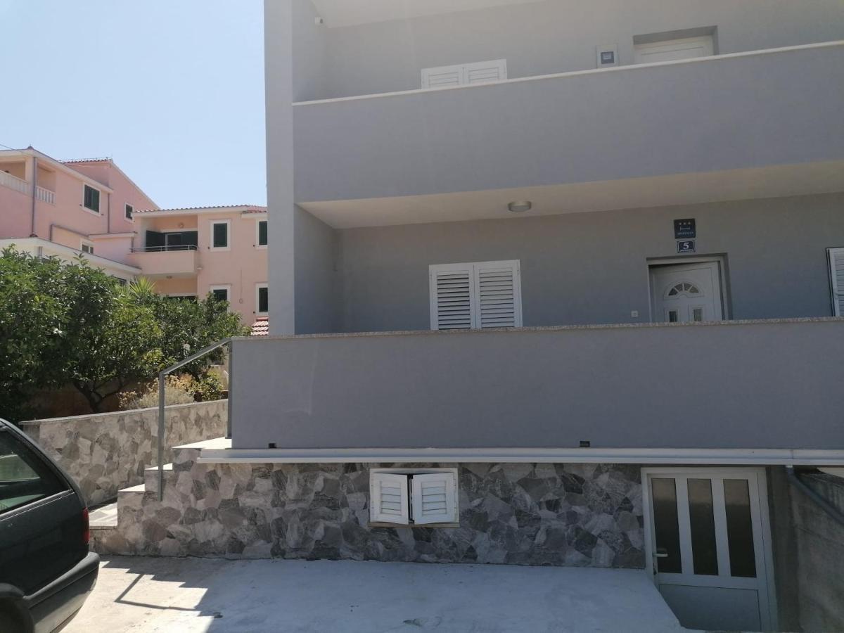 Apartment Slavica Trogir Exterior foto