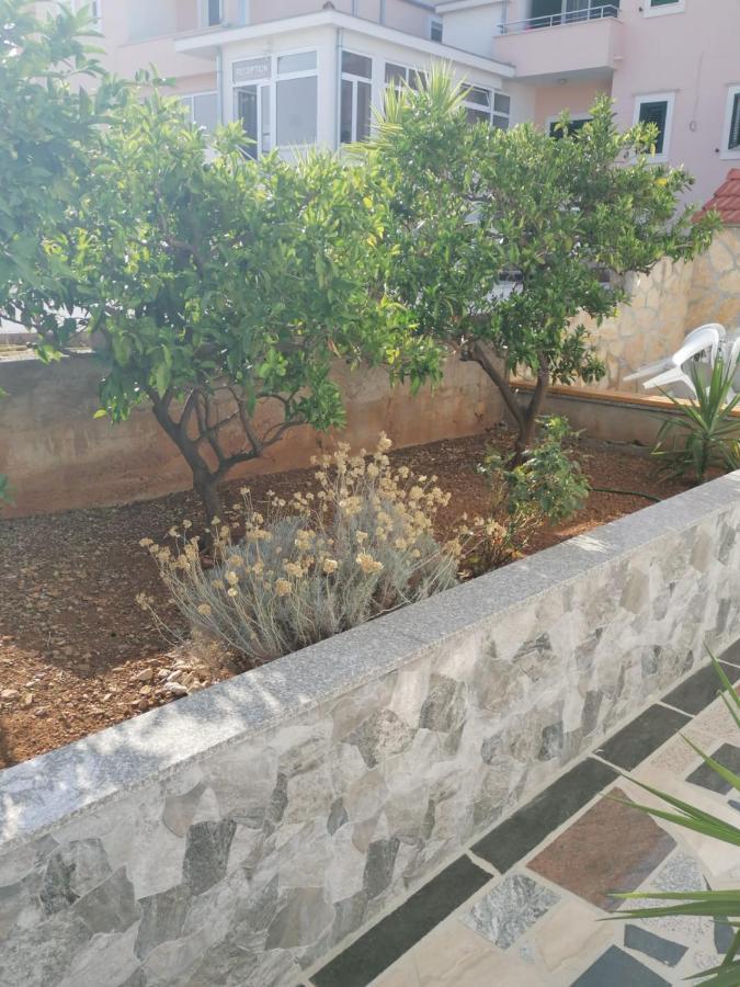 Apartment Slavica Trogir Exterior foto